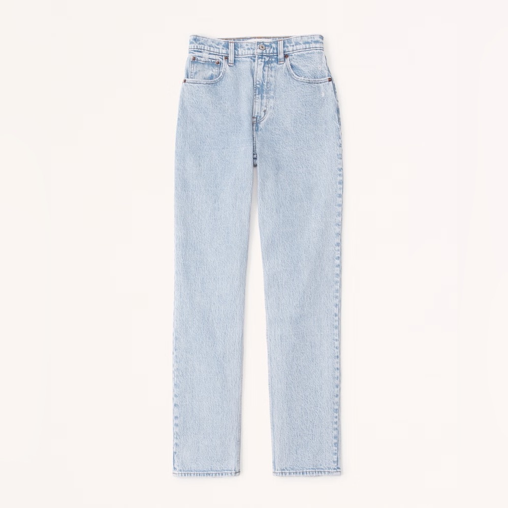 Abercrombie Ultra High Rise 90’s straight jean in light sz 2/26
